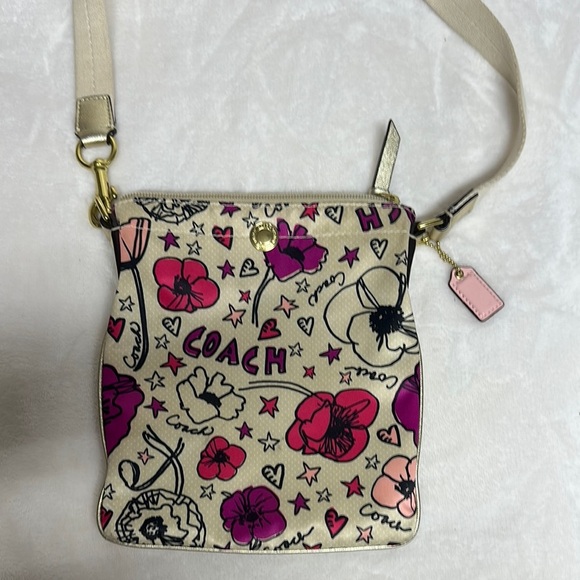 Coach Poppy Cream and Pink Floral Crossbody Bag - Picture 1 of 11